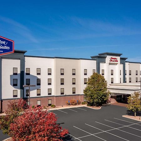 Hampton Inn & Suites Мансі Екстер'єр фото