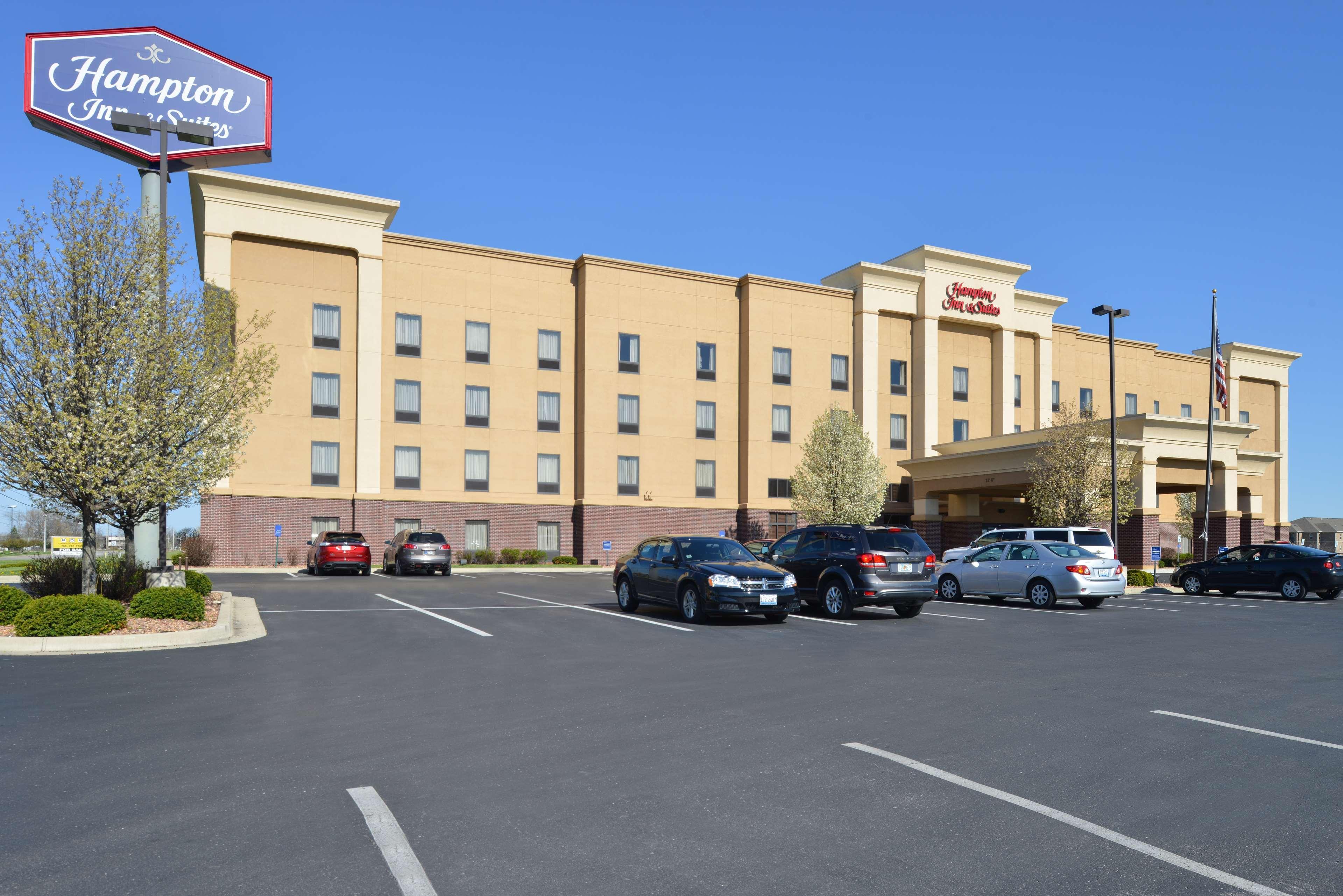 Hampton Inn & Suites Мансі Екстер'єр фото