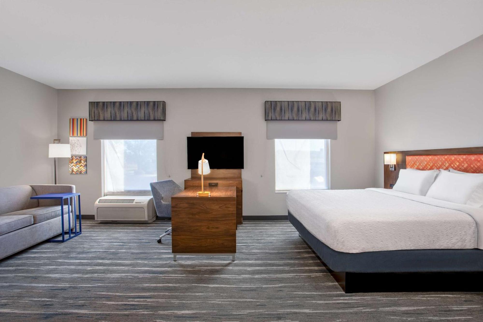 Hampton Inn & Suites Мансі Екстер'єр фото