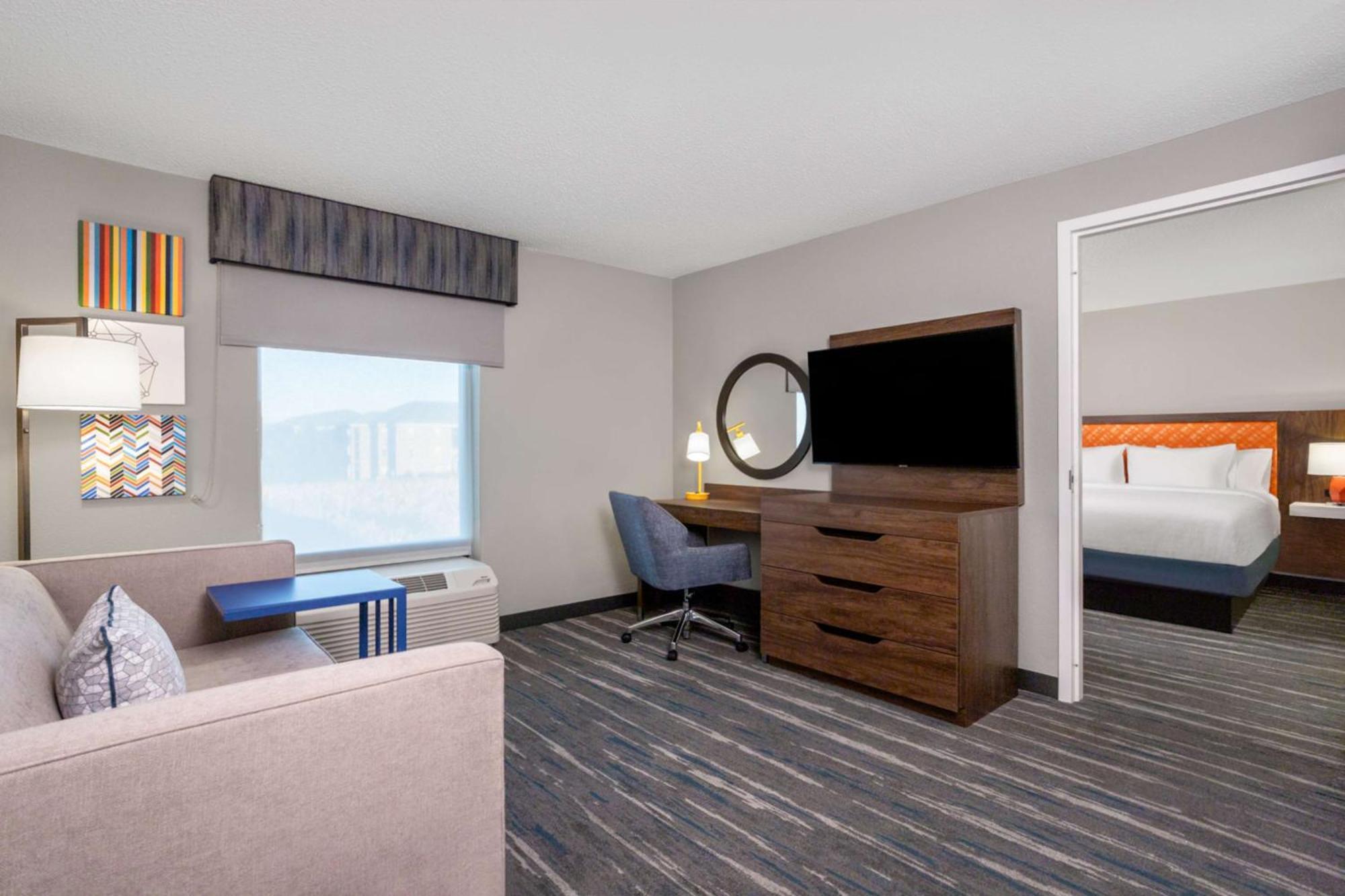 Hampton Inn & Suites Мансі Екстер'єр фото
